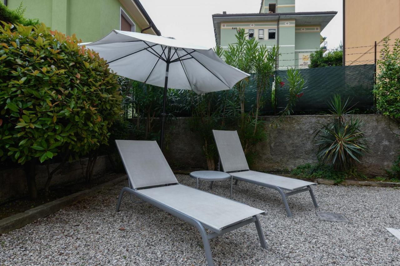 Garden Apartment バルドリーノ エクステリア 写真
