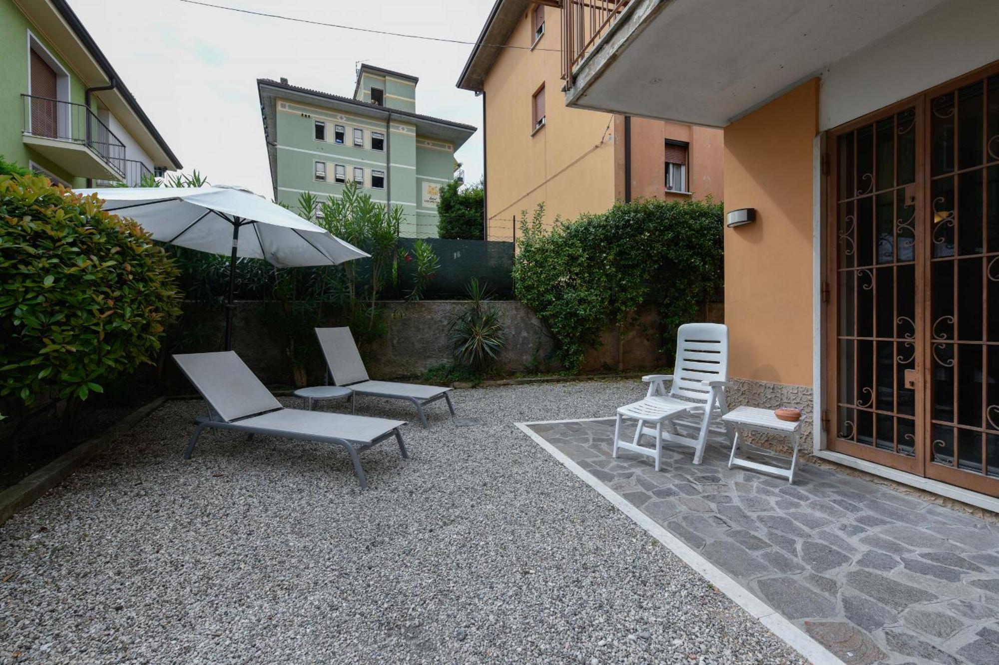 Garden Apartment バルドリーノ エクステリア 写真